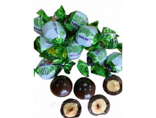 Цукерки"Choconut" Фундук в чорному шоколаді, 100г, Україна